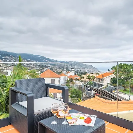 Eyes In The Sky Apartment Funchal  Exterior photo